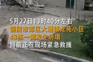 哈维：希望罗克能达到梅西或C罗的水平 我们将为所有冠军而战